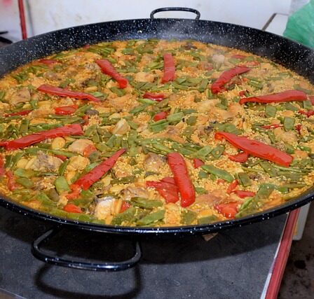 Qué cantidad de arroz y agua por persona para paella